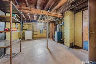 8 Holly Hill Dr, Montville, CT 06382 - Photo 25