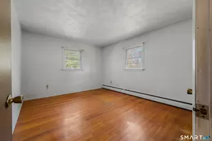 8 Holly Hill Dr, Montville, CT 06382 - Photo 19