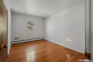 8 Holly Hill Dr, Montville, CT 06382 - Photo 13