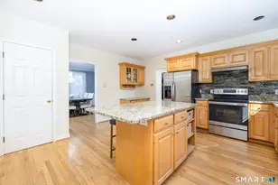 3 Candlewood Ct, Simsbury, CT 06070 - Photo 11