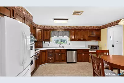 67 Northbrook Drive, West Hartford, CT 06117 - Photo 9