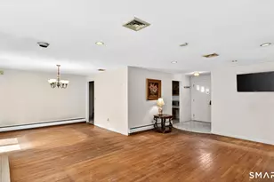 67 Northbrook Dr, West Hartford, CT 06117 - Photo 21