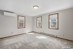 37 Plainfield St, Enfield, CT 06082 - Photo 17