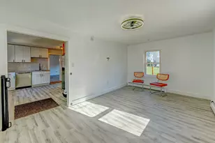 7 Rose St, Norwich, CT 06360 - Photo 25