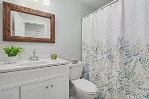 2415 Shepard Ave, Hamden, CT 06518 - Photo 21