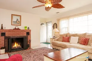 7 Parker Ln, Westbrook, CT 06498 - Photo 9