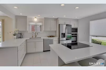 2 Cascade Road, West Hartford, CT 06117 - Photo 3