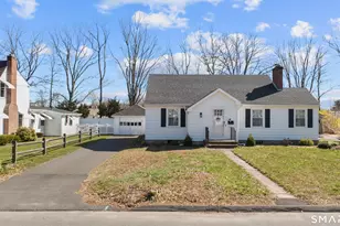 6 Eastwood Rd, Cromwell, CT 06416 - Photo 5