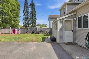 23 N 3rd St, Meriden, CT 06451 - Photo 35