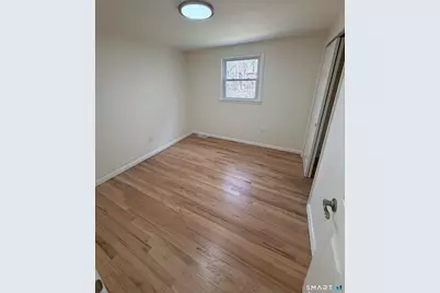 39 Hemlock Road, Branford, CT 06405 - Photo 9