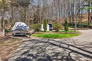 599 Durham Rd, Guilford, CT 06437 - Photo 33