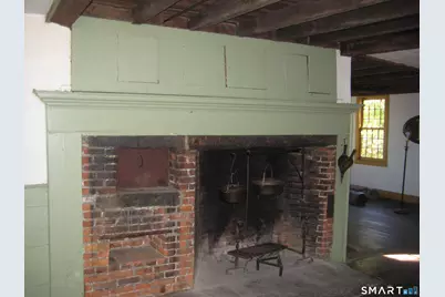 8 Vergason Avenue, Norwich, CT 06360 - Photo 3