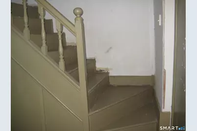 8 Vergason Avenue, Norwich, CT 06360 - Photo 9