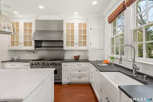 131 Pecksland Rd, Greenwich, CT 06831 - Photo 17