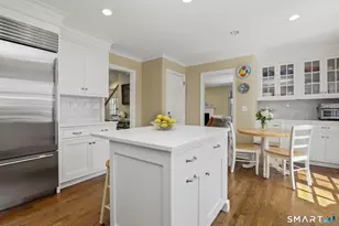 40 Fairview Ave, Darien, CT 06820 - Photo 9