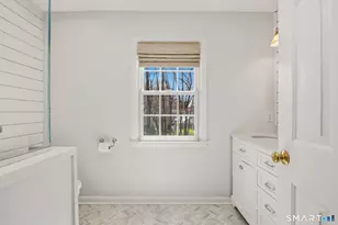 40 Fairview Ave, Darien, CT 06820 - Photo 19