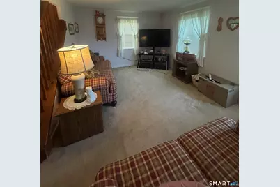 65 Pearl Avenue, Hamden, CT 06514 - Photo 13