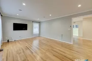 322 Weber St, Stratford, CT 06614 - Photo 5