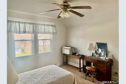 356 Middle Tpke East Turnpike, Manchester, CT 06040 - Photo 15