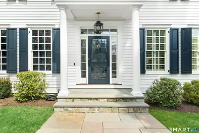 7 Kimberly Place, New Canaan, CT 06840 - Photo 3