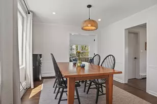 91 Clovelly Rd, Stamford, CT 06902 - Photo 9