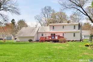 36 Pilgrim Dr, Windsor, CT 06095 - Photo 3