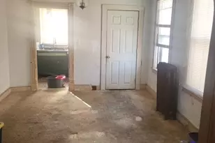 227 Montauk Ave, New London, CT 06320 - Photo 3