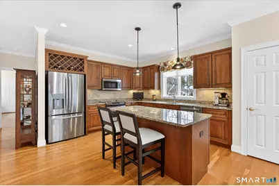 47 Ashton Circle #47, Simsbury, CT 06070 - Photo 11