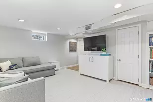 126 Ann St, Fairfield, CT 06824 - Photo 19