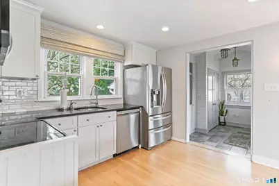 126 Ann Street, Fairfield, CT 06824 - Photo 7