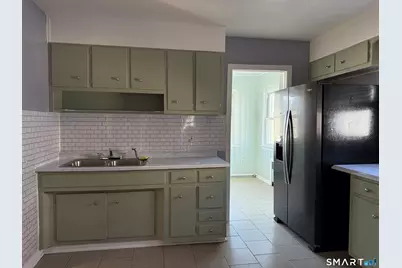 95-97 Locust Street, Bridgeport, CT 06610 - Photo 9