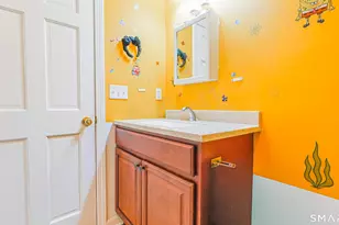 45 Daytona St, West Haven, CT 06516 - Photo 11