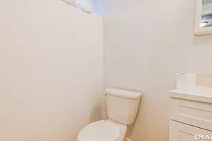 45 Daytona St, West Haven, CT 06516 - Photo 19