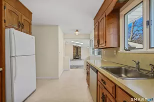 17 Glover Ave, Newtown, CT 06470 - Photo 9