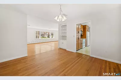 17 Glover Avenue, Newtown, CT 06470 - Photo 7