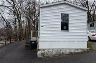 435 High St, Groton, CT 06355 - Photo 1