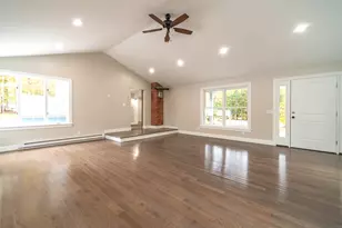 882 Killingworth Rd, Haddam, CT 06441 - Photo 21