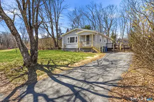 9 Stone Ct, Ledyard, CT 06335 - Photo 3