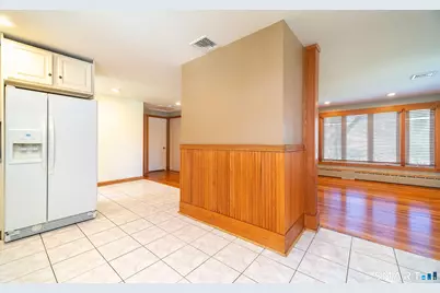 16 Featherbed Lane, Branford, CT 06405 - Photo 11