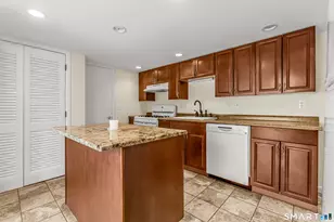 15 Bruns Rd, Ansonia, CT 06401 - Photo 13