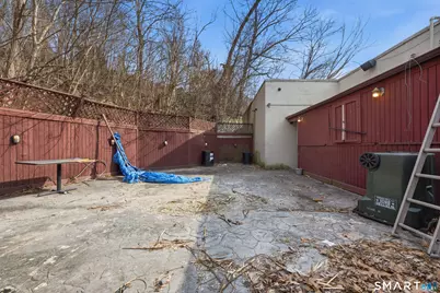 370 E Main Street, Ansonia, CT 06401 - Photo 23