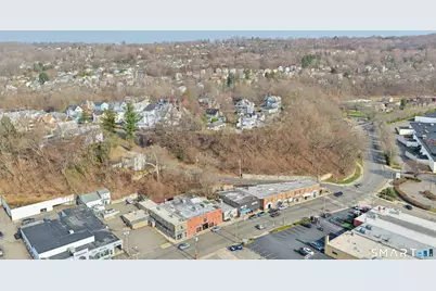 370 E Main Street, Ansonia, CT 06401 - Photo 25