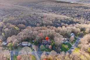 166 Thoreau Dr, Shelton, CT 06484 - Photo 35