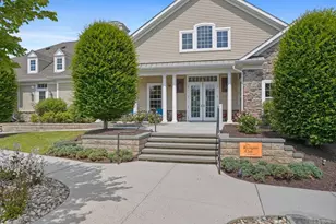 185 Brentwood Cir, Danbury, CT 06810 - Photo 29