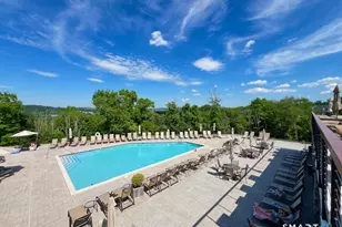 185 Brentwood Cir, Danbury, CT 06810 - Photo 39