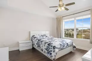 185 Brentwood Cir, Danbury, CT 06810 - Photo 17