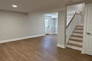 11 S Strong St, East Haven, CT 06513 - Photo 31