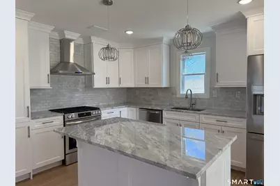 11 South Strong Street, East Haven, CT 06513 - Photo 9