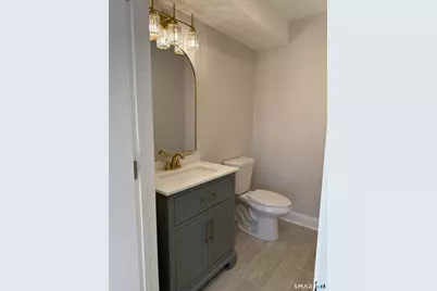 11 South Strong Street, East Haven, CT 06513 - Photo 15