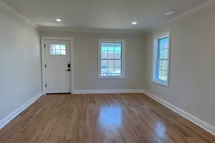 11 S Strong St, East Haven, CT 06513 - Photo 5